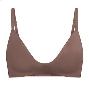 SKIMS Wireless Tshirt Demi Bra